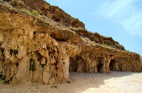 غار سنگ تراشان-beHnYaFvDx