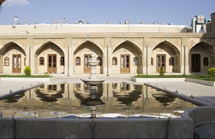 مسجد چهل ستون زنجان-bhvHS6G88B