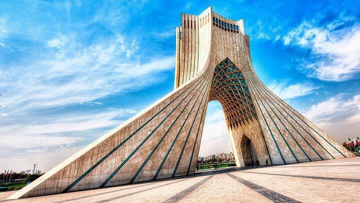چرا تهران گزینه مناسبی برای بازیدیدهای تاریخی است؟ + معرفی ۱۵ جاذبه تاریخی تهران-cSFKL3x6HE