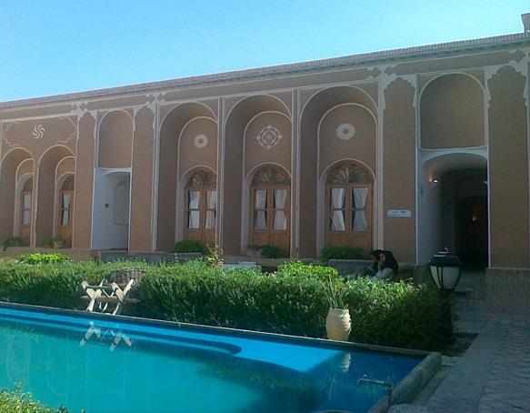 خانه گلشنی یزد-cacOfSx4IY