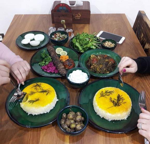 رستوران محلی گیجاواش رشت-cleqtMajPC