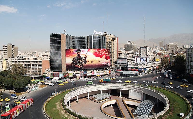 خیابان ولیعصر تهران ، بلندترین خیابان ایران و خاورمیانه-cwhZ9YIQv8