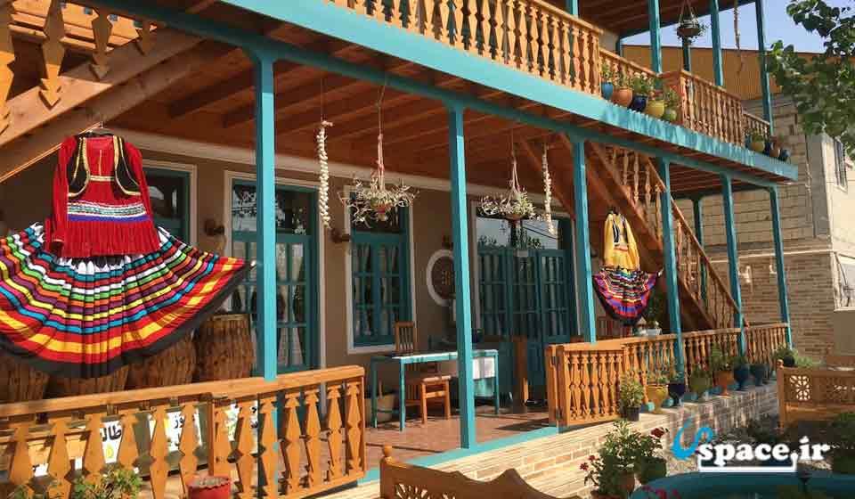 اقامتگاه بوم گردی كتام رشت-d07jM7g3qE