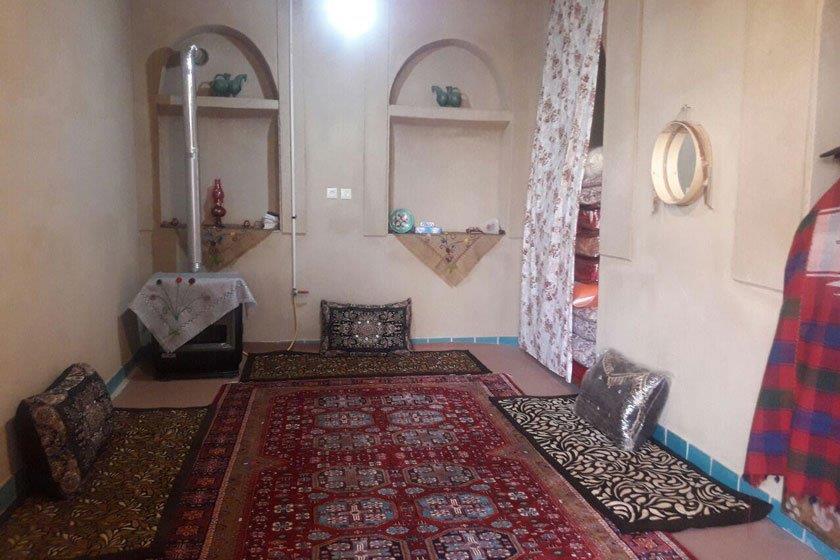 اقامتگاه بوم گردی ارگ كیان شهركرد-d59TOHFxIm