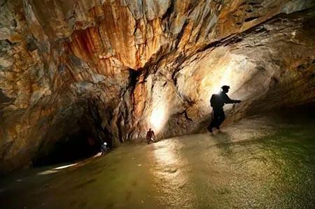 عجیب ترین غارهای جهان + تصاویر-dA7GqGV6aD