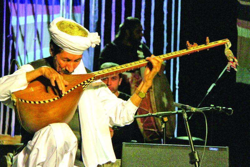 آشنایی با دوتار و روش ساخت آن-dEIWeBsuA5