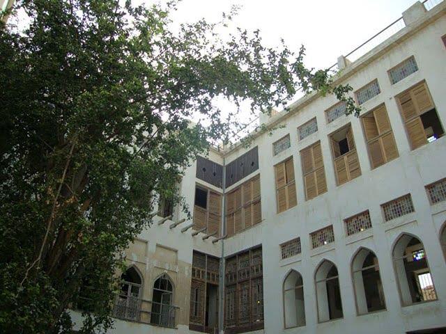 عمارت روغنی بوشهر-dYpZLozvvf