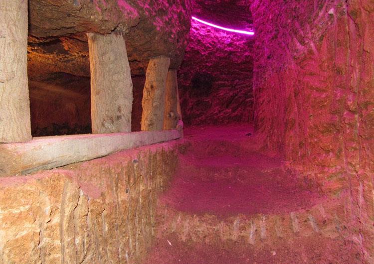 دستكندهای روستای موغان-dc7gGAeEBP