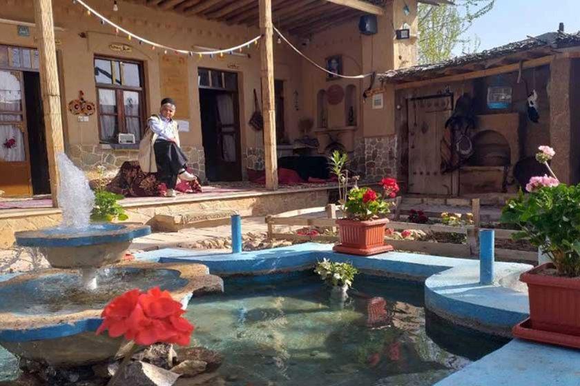 اقامتگاه بوم گردی هزارچشمه هفشجان شهركرد-dukLQpglLi
