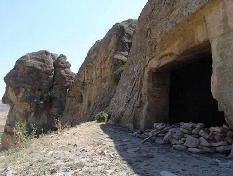 قلعه اسجیل چناران استان خراسان رضوی, چناران-dz9MyrnJIg