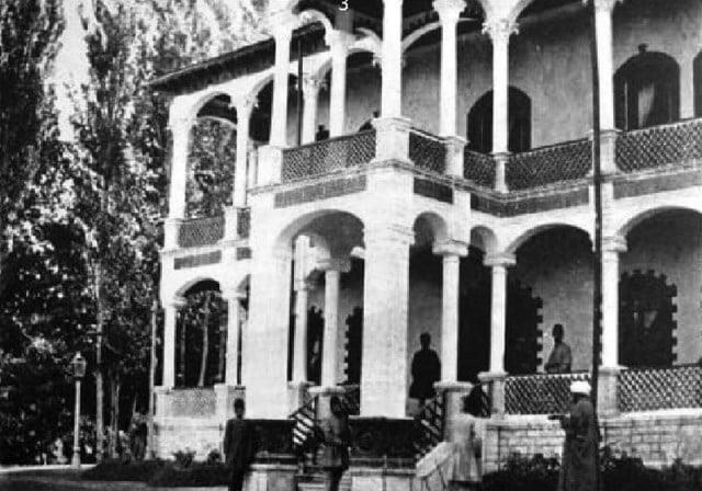 كاخ سرخه حصار-egTYbKGaQl