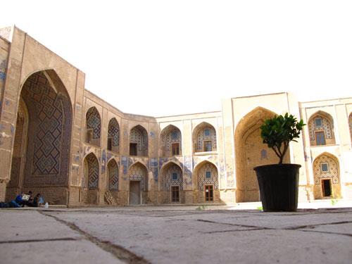 مدرسه غیاثیه ی خرگرد-f6VPpBc2xA