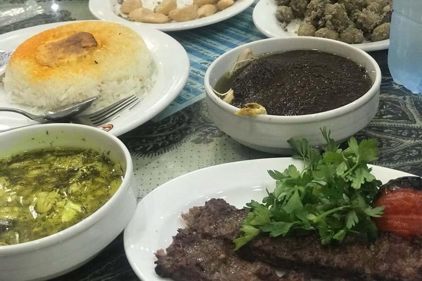 رستوران نمونه رضایی بندرانزلی-f6i0o0Sqsq