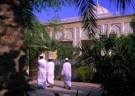 مدرسه تاریخی كمالیه قشم-fPdSpS16dv