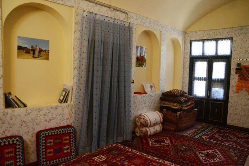 اقامتگاه بوم گردی قشقایی یزد-fapCCFVYp6