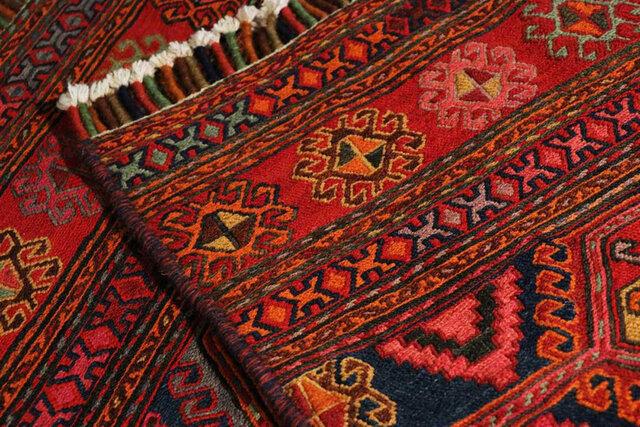 چه طرح هایی در گلیمبافی زنجان استفاده میشود؟-fjXv2bWaqg