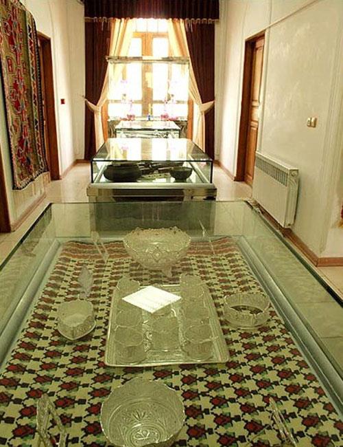 موزه و عمارت دارایی زنجان استان زنجان, زنجان-gdWmq0BRvf