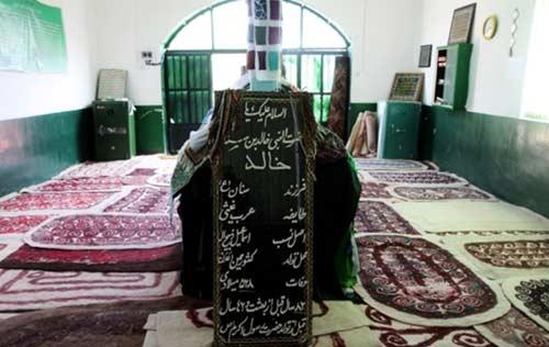 زیارت خالد نبی-gyIz3MFbjV