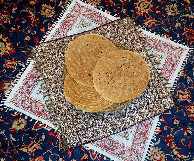 نان قندی ساوه-h1DPoucoSo
