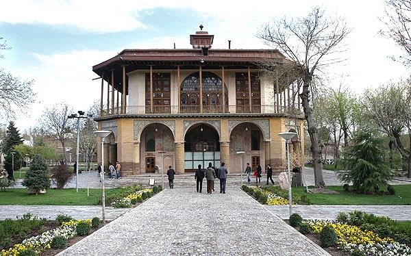 عمارت كلاه فرنگی شاه طهماسب-h3FXgHgdyc