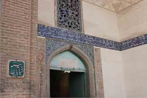 سردرِ عالی قاپوی قزوین-hHCBHqAHpN