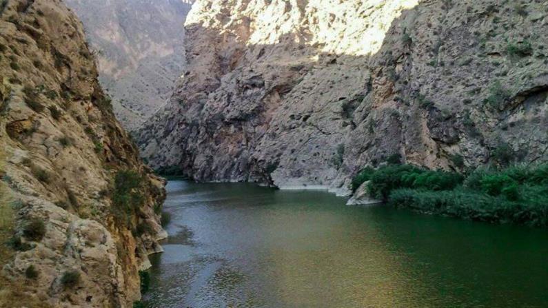 تنگ سازبن ، بهتشی دیدنی در سیروان-hUugjHPcvj