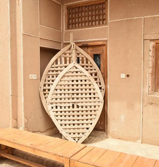 موزه گلاب قمصر-hb9fqV81JD