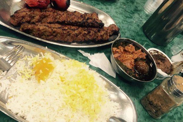 كبابی های معروف بازار تهران-hyFcTve2Ui