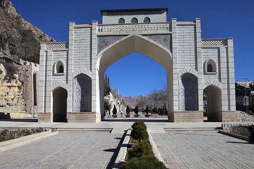 دروازه قرآن شیراز-iRxF8zqYp1