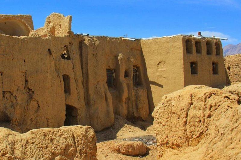 روستای بیاضه خور و بیابانك-iTYvqWaYun