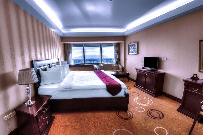 هتل بزرگ شیراز-iTpbuecbTH