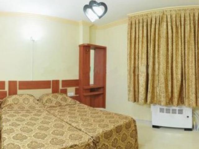 هتل آپارتمان اخوان مشهد-ieSCyBW0Ml