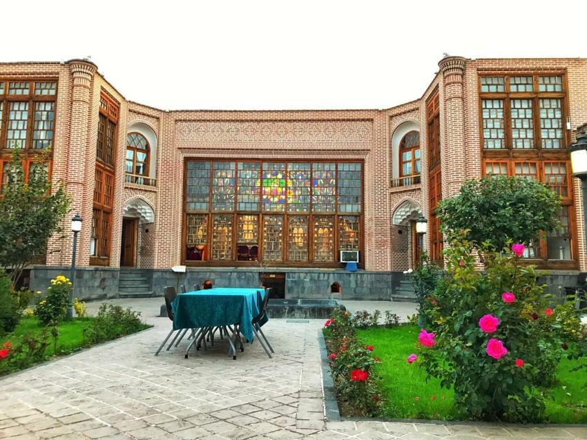 خانه تاریخی صادقی اردبیل-jBY8JnkvzF