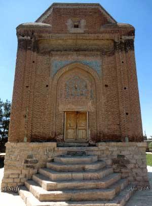 گنبد سرخ سلجوقی ها-jNtjBEg9nm