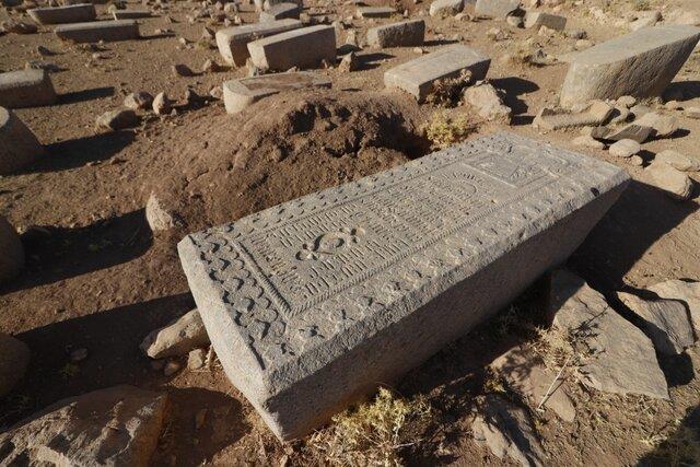 قبرستان تاریخی ماموره در حصار سودجویان-jSyPLQgHHb