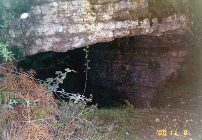 غار باستانی هوتو-jXqGYMddHn