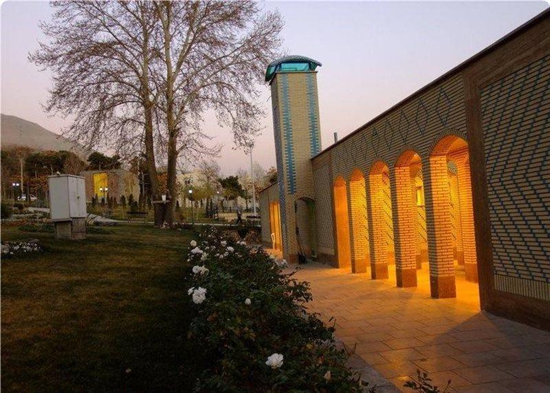 پارك ایران زمین كرج-jpVenYPvWq