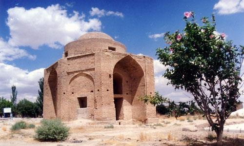 آرامگاه تیموری شیروان-kK7BTzVhpk
