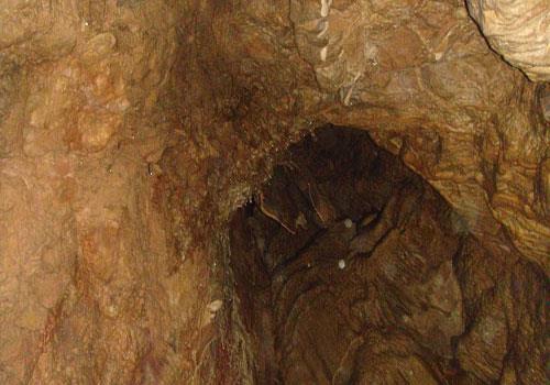 غار تلابون-kirfgGzZxx