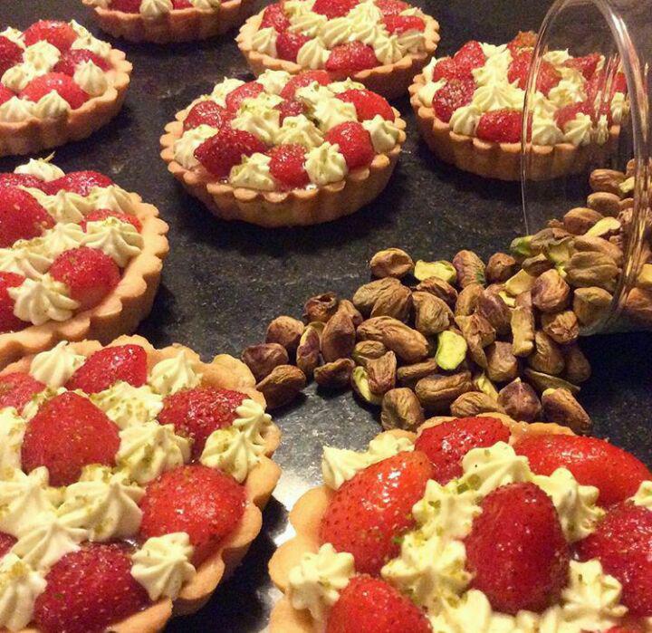 كارگاه شیرینی ژانست تهران-ktavVZlIzP