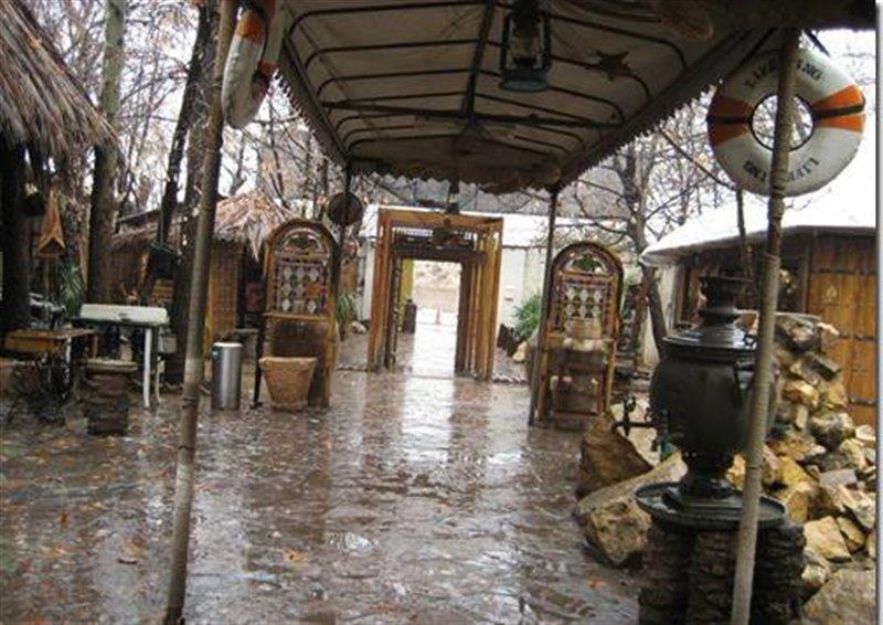 رستوران سنتی نخلستان-kv0zqxH88X