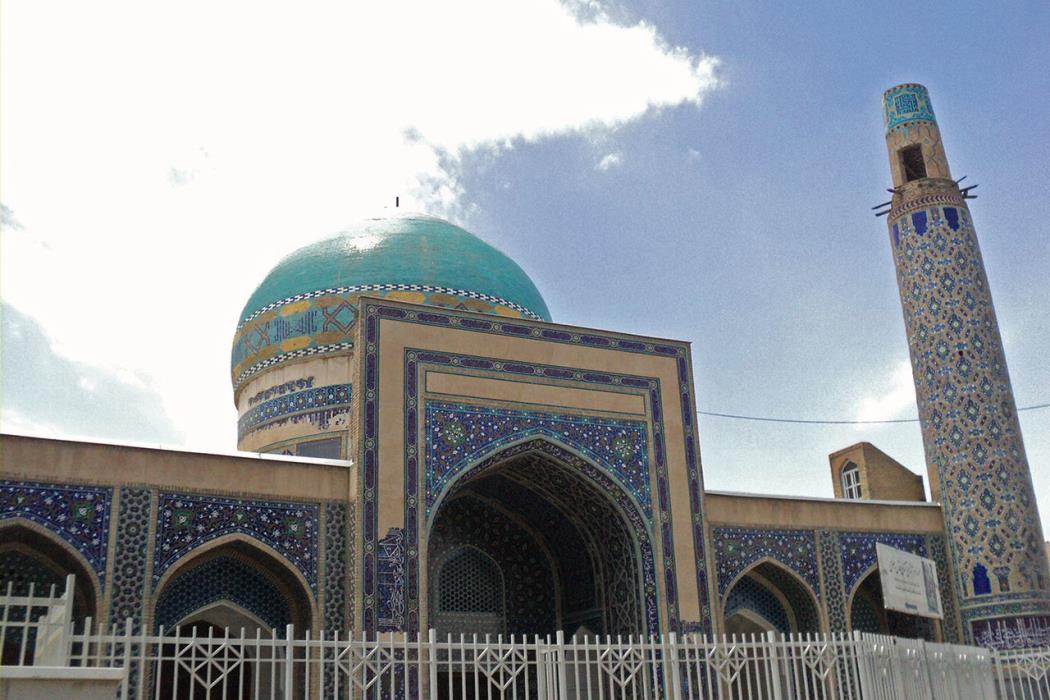مسجد هفتاد و دو تن مشهد-l5IlXP8YTG