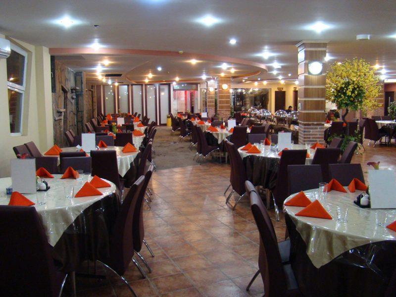 رستوران الماس گنجنامه-lAMLoyD1uq