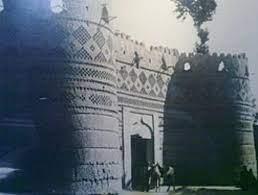 قلعه آقاخان محلاتی-lN2eHFZZhB