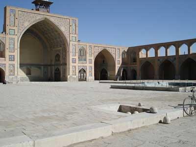 جاهای دیدنی اصفهان در پاییز-laMzFJCNzf