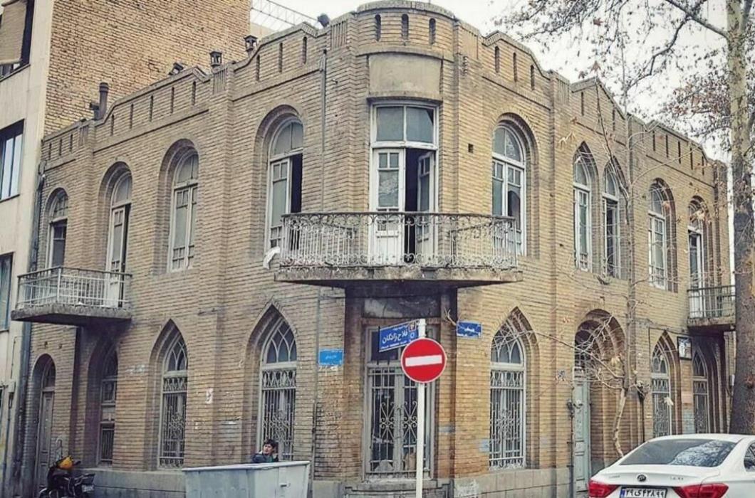 خانه احمد متین دفتری تهران-lc2uiwB6LT