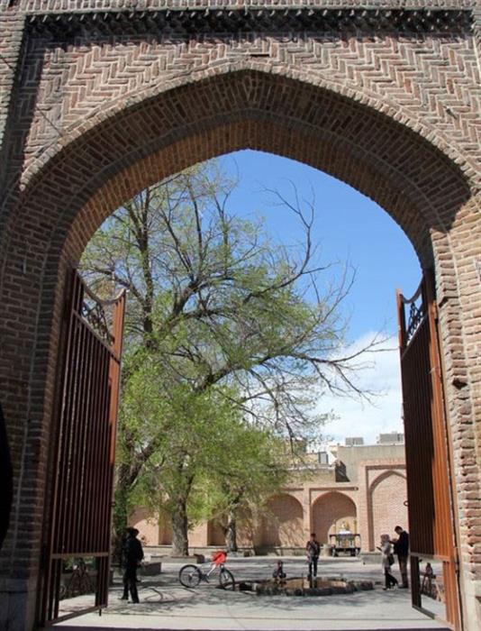 مسجد مطلب خان خوی-lltOzF1m7F