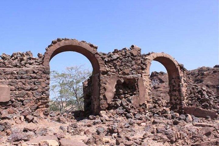 قصر بی‌ بی گل-m3OWrId9SI