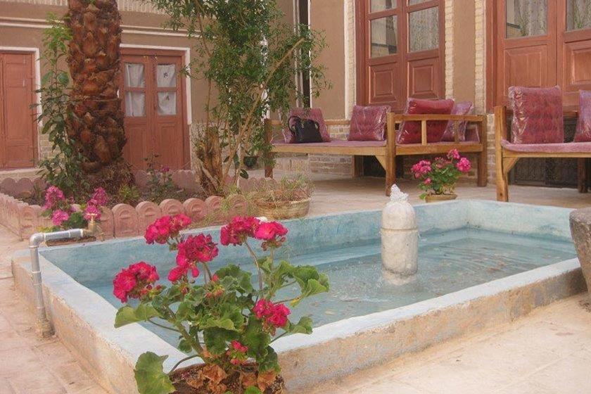 اقامتگاه بوم گردی طارونه یزد-mRssH9Qk9x