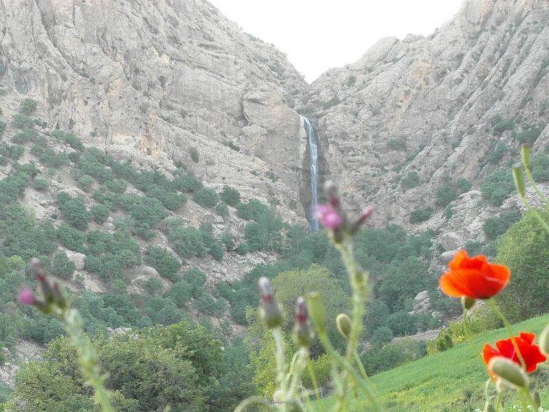 آبشار بهرام بیگی-mhKu4fJ9l9